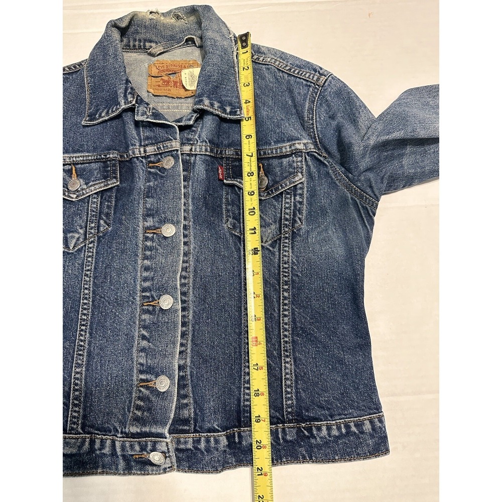 Levi's Jean Jacket Medium Y2K 2002 Trucker Iconic Coat Button Up Womens - Picture 13 of 16